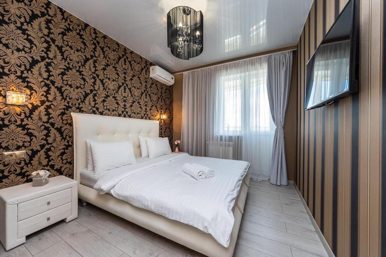 Fashionable Panoramic Apartments Dnieper. Obolon Kiev Extérieur photo