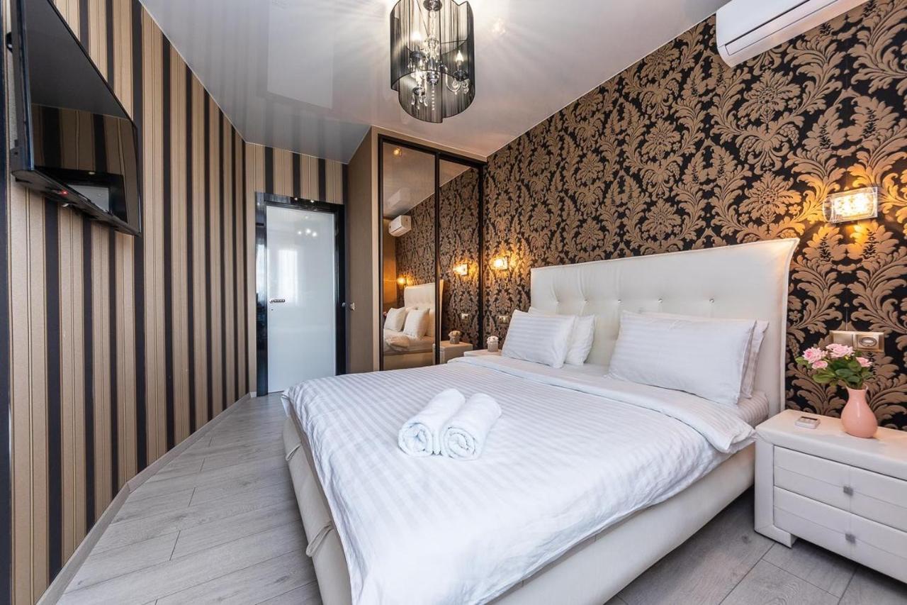 Fashionable Panoramic Apartments Dnieper. Obolon Kiev Extérieur photo