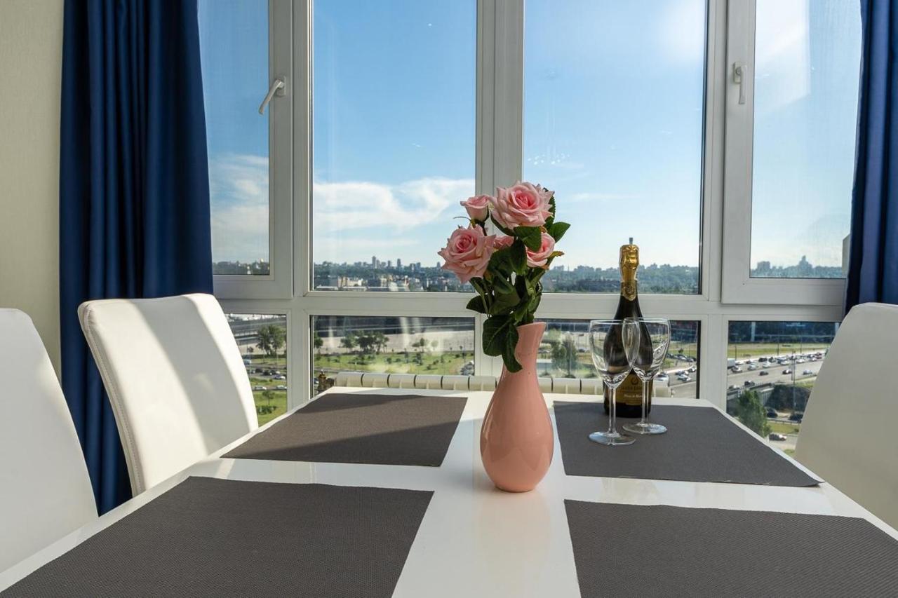Fashionable Panoramic Apartments Dnieper. Obolon Kiev Extérieur photo